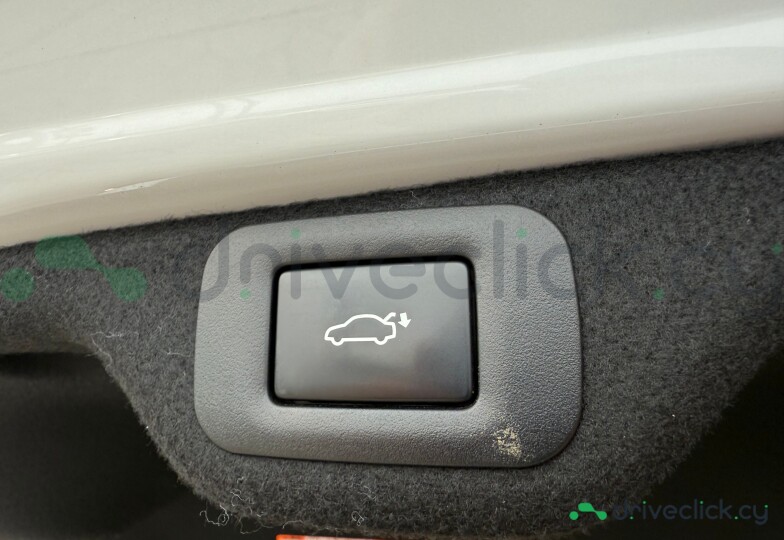 Lexus ES White