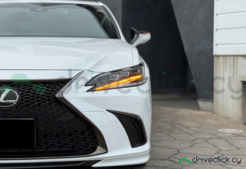 Lexus ES White