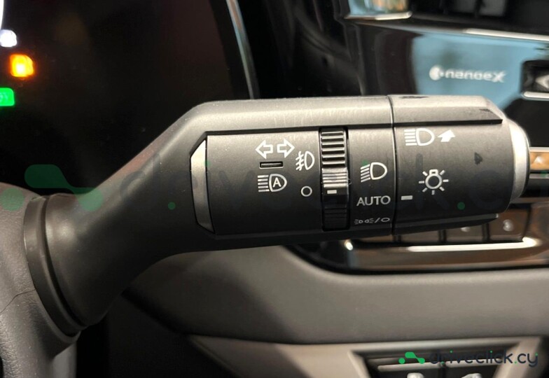 Lexus RX Белый