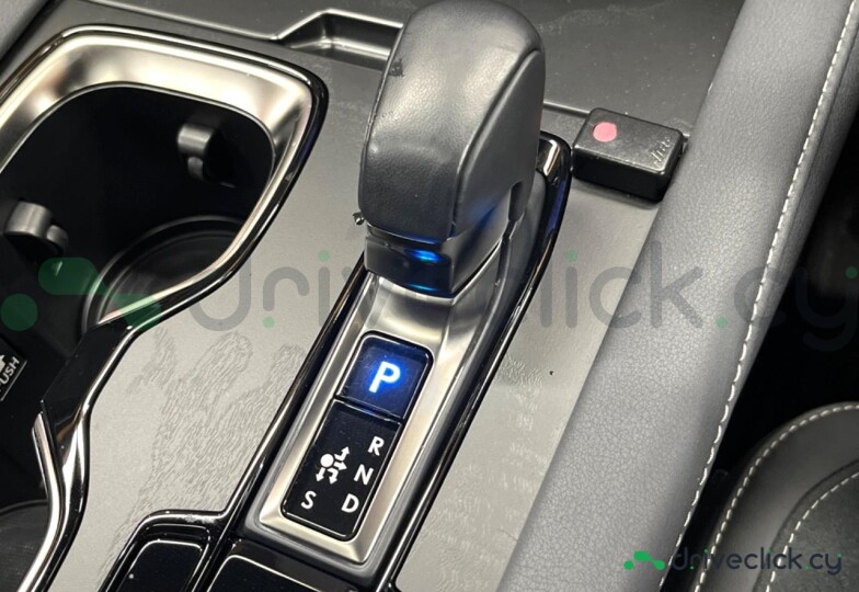 Lexus RX Белый