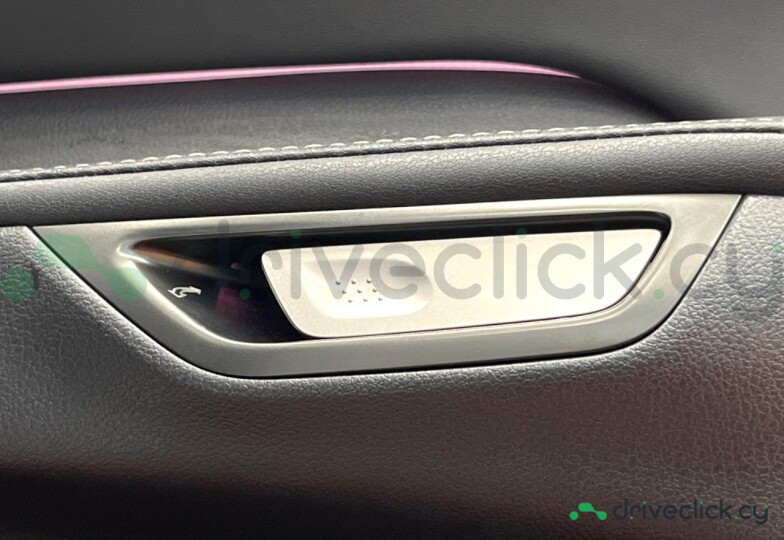 Lexus RX Белый