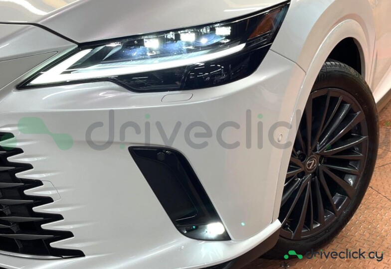 Lexus RX Белый