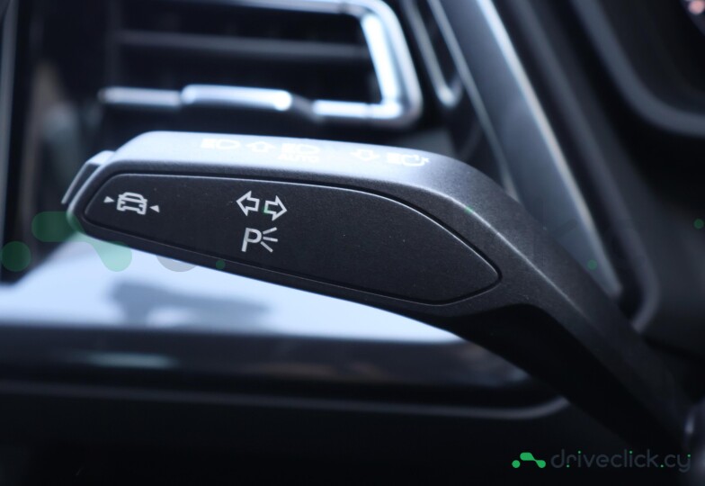 Audi Q4 e-tron White