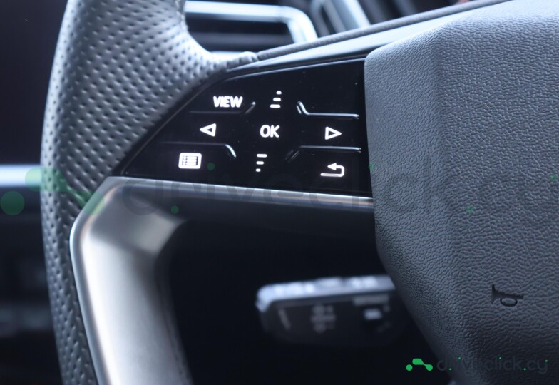 Audi Q4 e-tron White