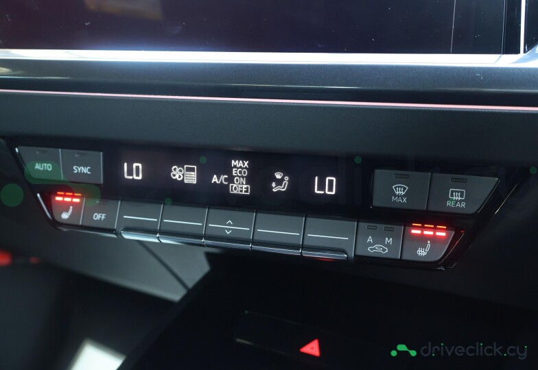 Audi Q4 e-tron White