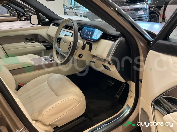 Land Rover Range Rover Золотой