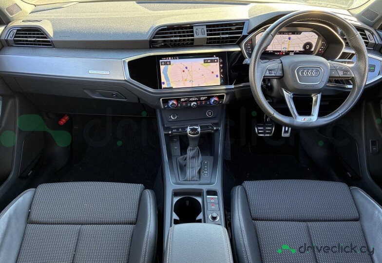 Audi Q3 Sportback Белый