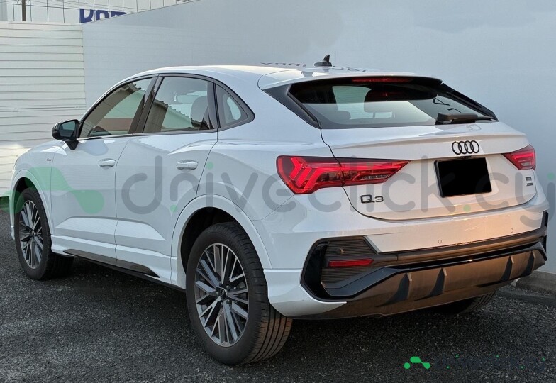 Audi Q3 Sportback Белый