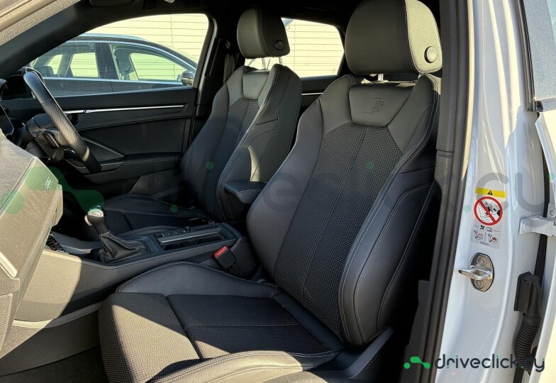 Audi Q3 Sportback Белый
