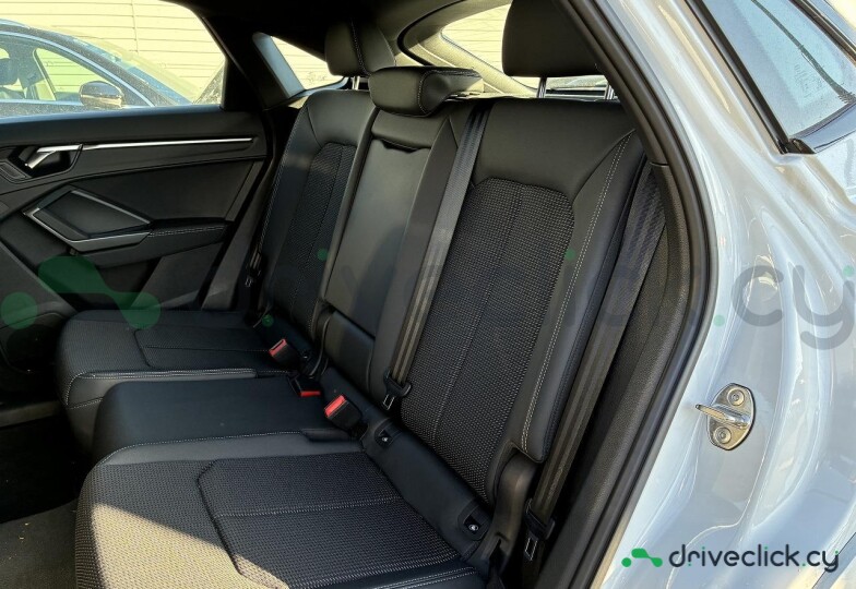 Audi Q3 Sportback Белый