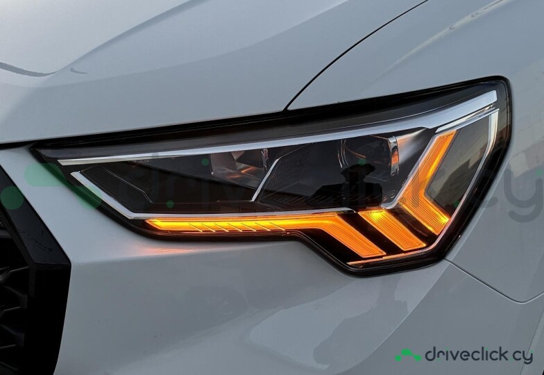 Audi Q3 Sportback Белый