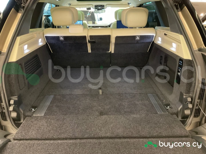 Land Rover Range Rover Золотой