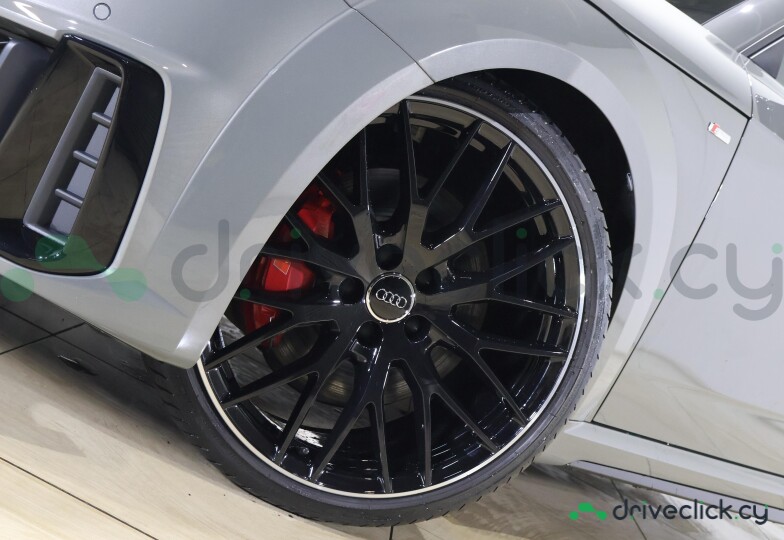 Audi TT Grey