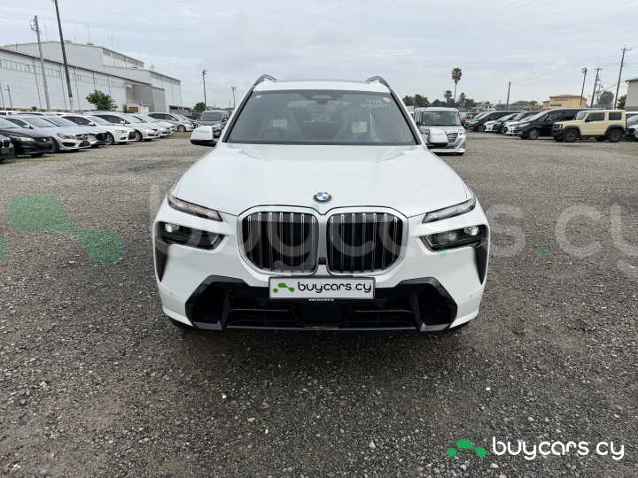 BMW X7 Белый