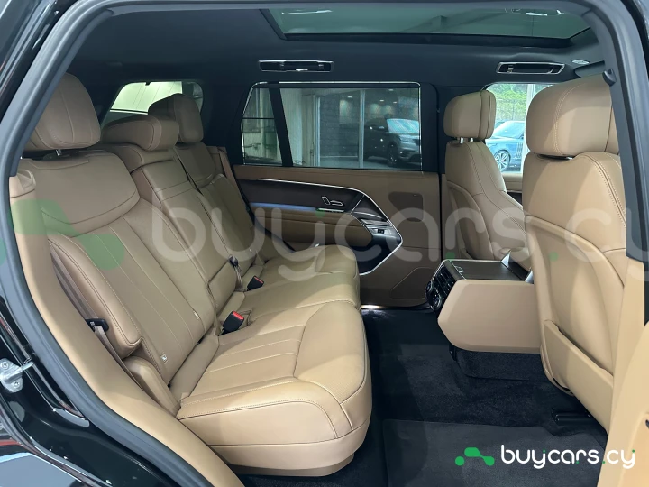 Land Rover Range Rover Black