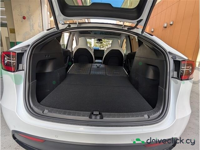 Tesla Model Y White