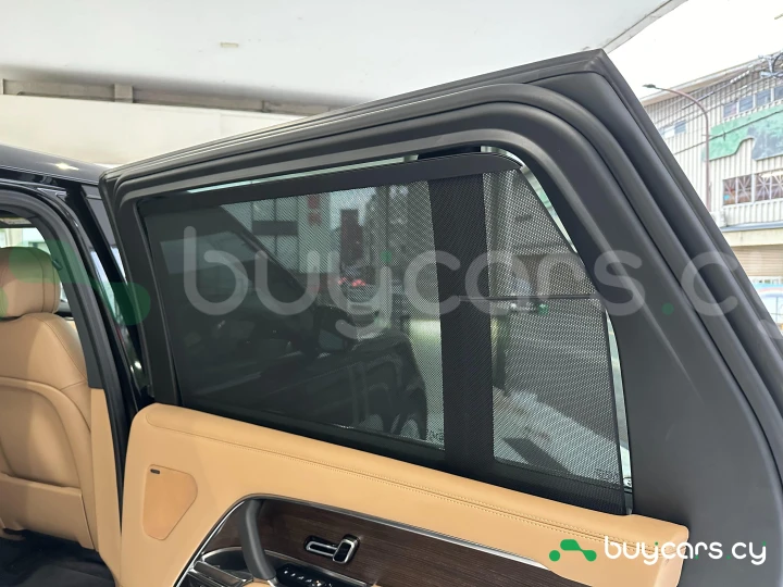 Land Rover Range Rover Black