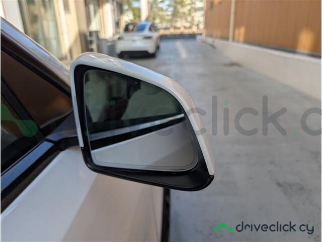 Tesla Model Y White