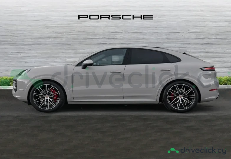 Porsche Cayenne Coupe Серый