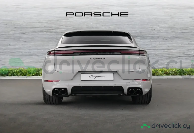Porsche Cayenne Coupe Серый
