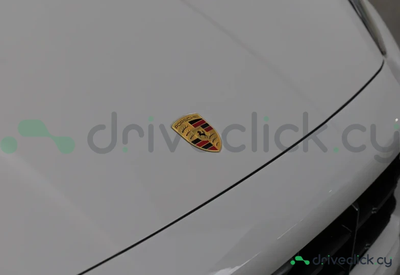 Porsche Cayenne Coupe Серый