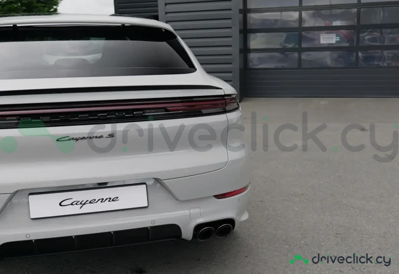 Porsche Cayenne Coupe Серый