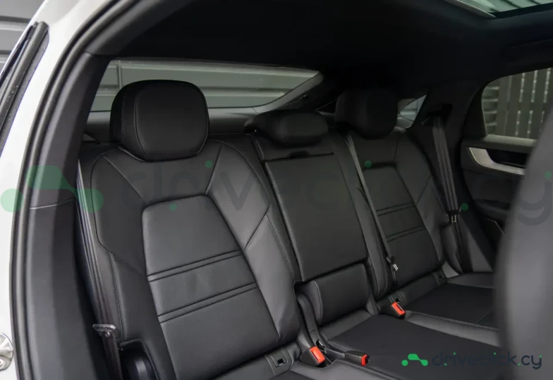 Porsche Cayenne Coupe Белый