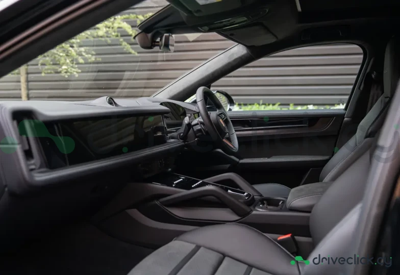 Porsche Cayenne Coupe Черный