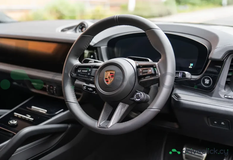 Porsche Cayenne Coupe Черный