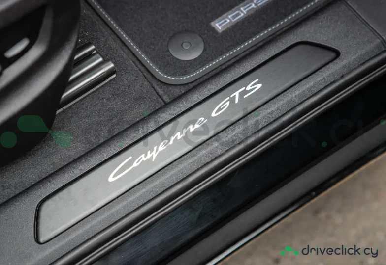 Porsche Cayenne Coupe Черный