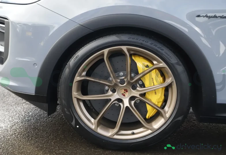Porsche Cayenne Coupe Grey
