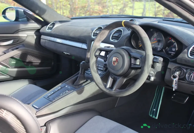 Porsche Boxster Черный