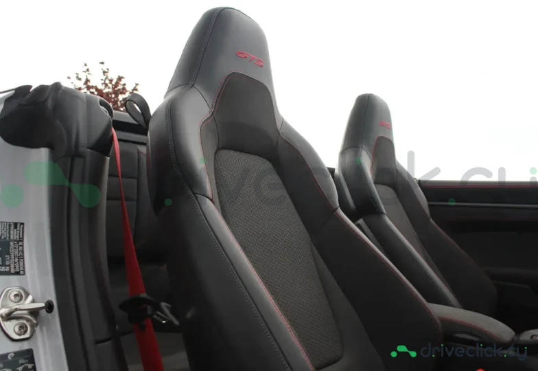 Porsche 911 Белый