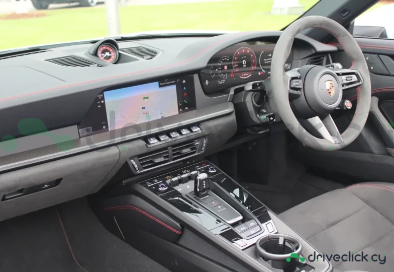 Porsche 911 Белый
