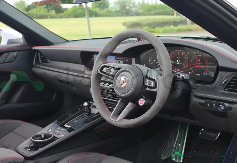 Porsche 911 Белый