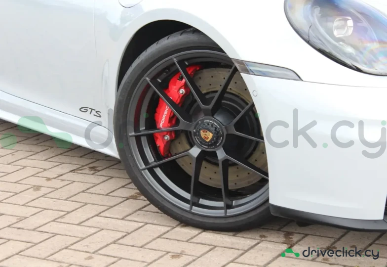 Porsche 911 Белый