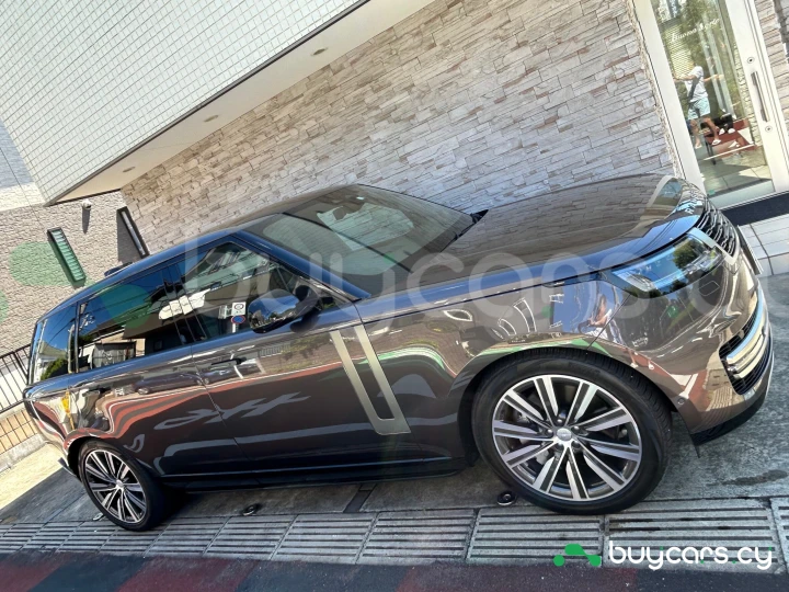 Land Rover Range Rover Grey