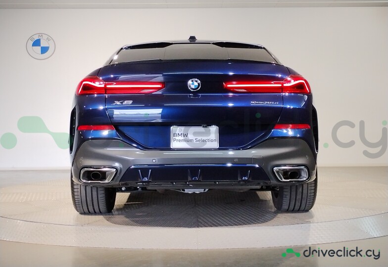 BMW X6 Blue