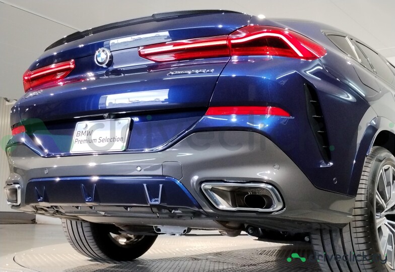 BMW X6 Blue