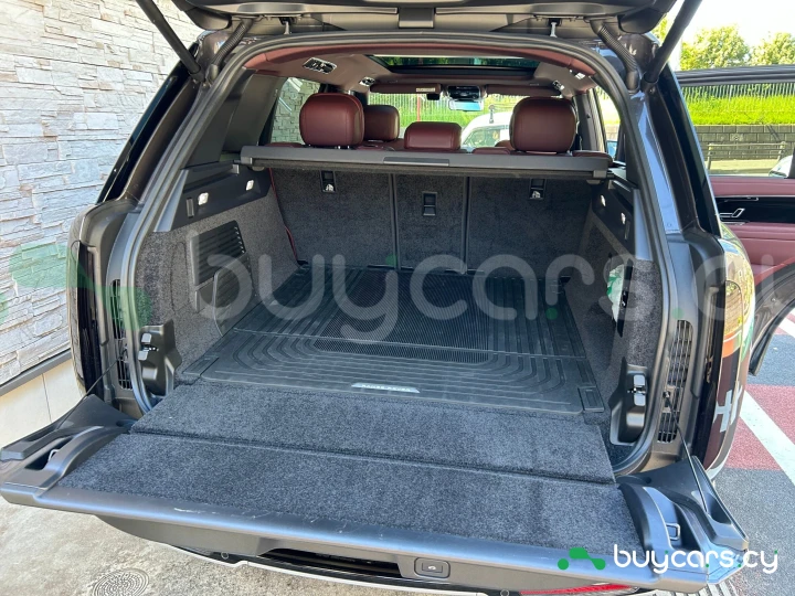 Land Rover Range Rover Grey