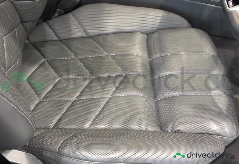 BMW 7 series White