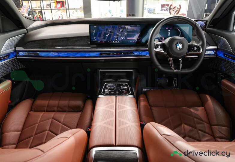 BMW 7 series Grey