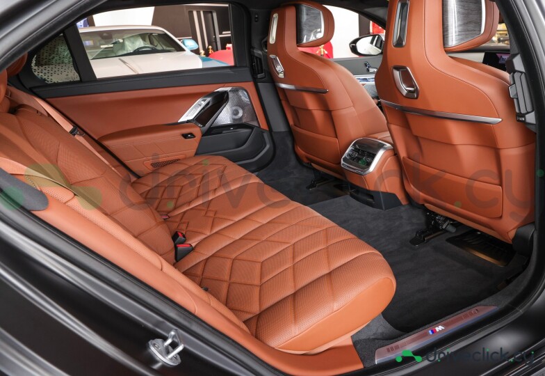 BMW 7 series Grey