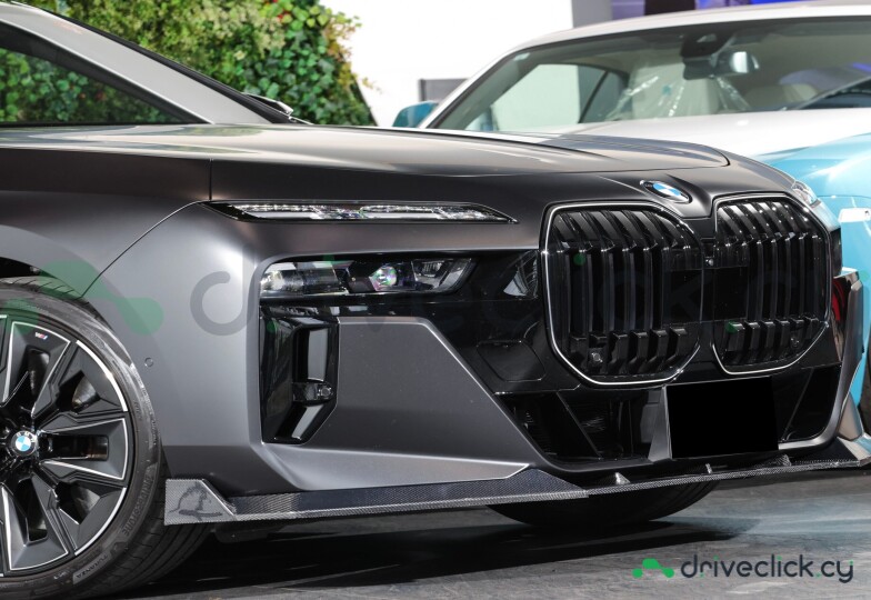 BMW 7 series Grey