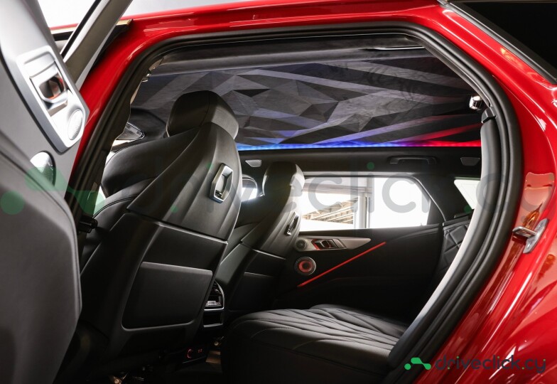 BMW XM Red