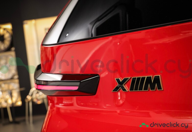 BMW XM Red