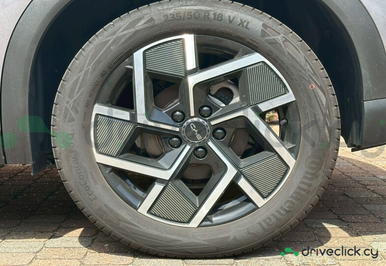 BYD ATTO Серый