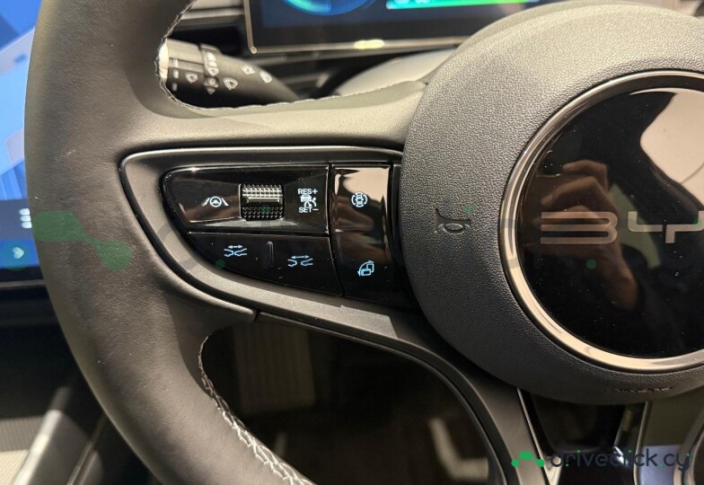 BYD Seal Белый