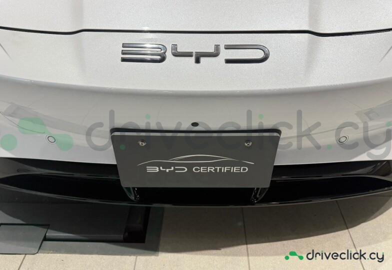 BYD Seal Белый