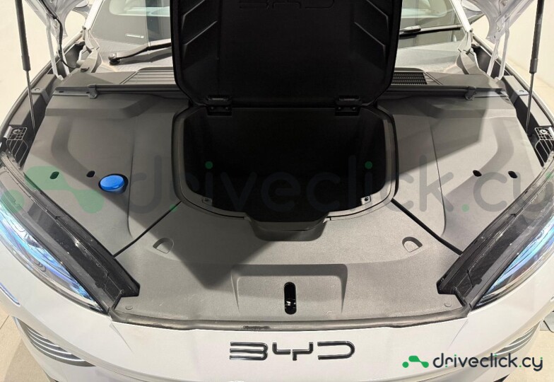 BYD Seal Белый